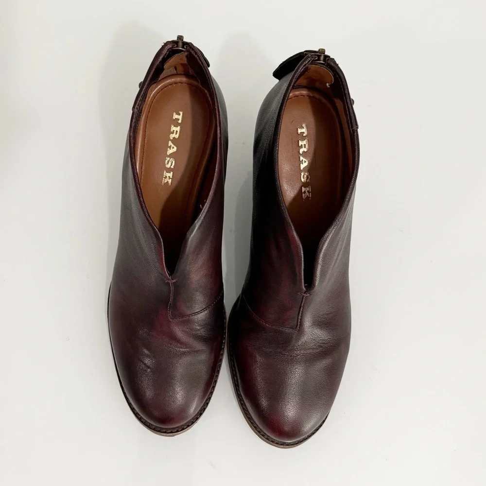 TRASK Tenley Wine Brush-Off Sheep Wedge Booties Leather 36-1273 Size 7